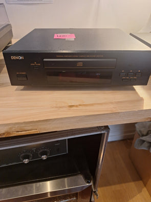 Denon DCF F-100 CD player